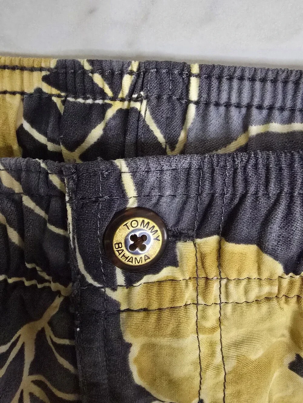 Tommy Bahama Swim Trunks Grey Yellow Floral Hibiscus Relax Beach Shorts Size XXL